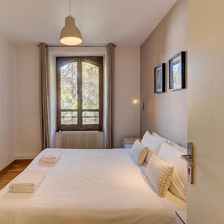 Apartment La Roseraie - Alpes Travel - Central Шамони Экстерьер фото