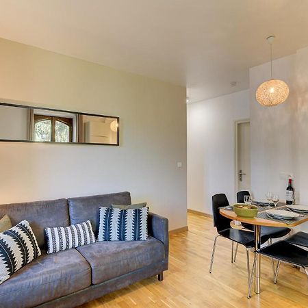 Apartment La Roseraie - Alpes Travel - Central Шамони Экстерьер фото