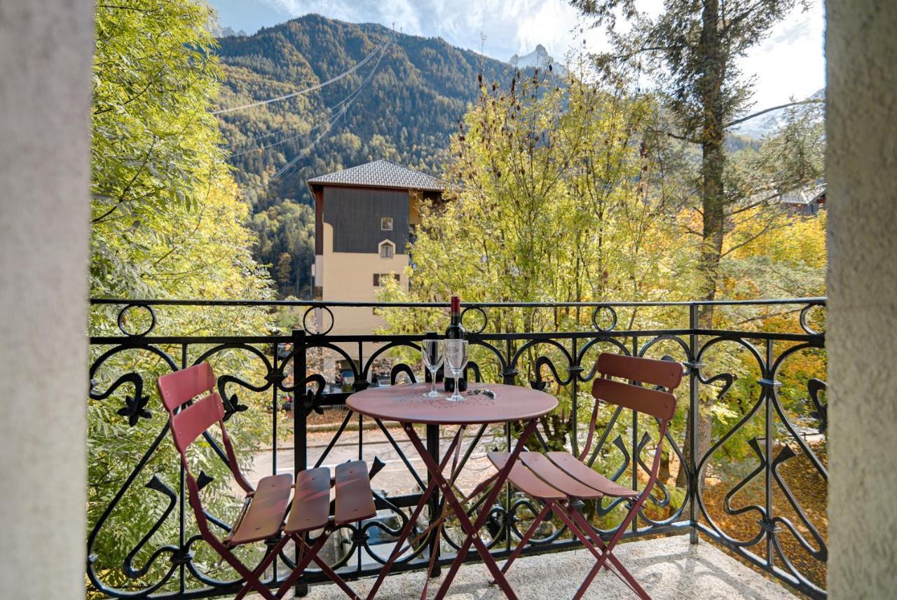 Apartment La Roseraie - Alpes Travel - Central Шамони Экстерьер фото